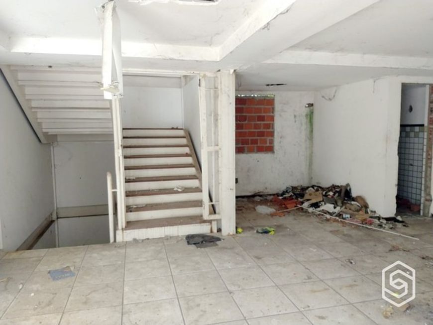 (2558) PONTO COMERCIAL NA ZONA SUL