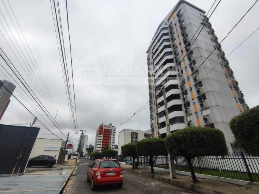 Apartamento para alugar com 135,00 metros quadrados no JOQUEI - Teresina - Piauí