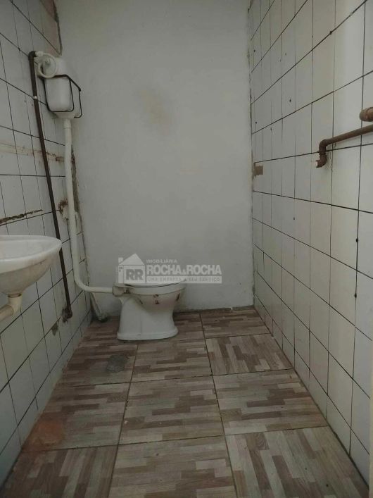 Imóvel Comercial para alugar com 0,00 metros quadrados no CRISTO REI - Teresina - Piauí