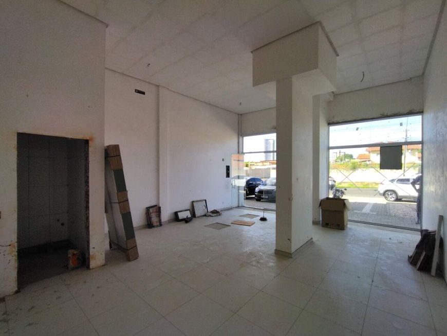 SALA COMERCIAL