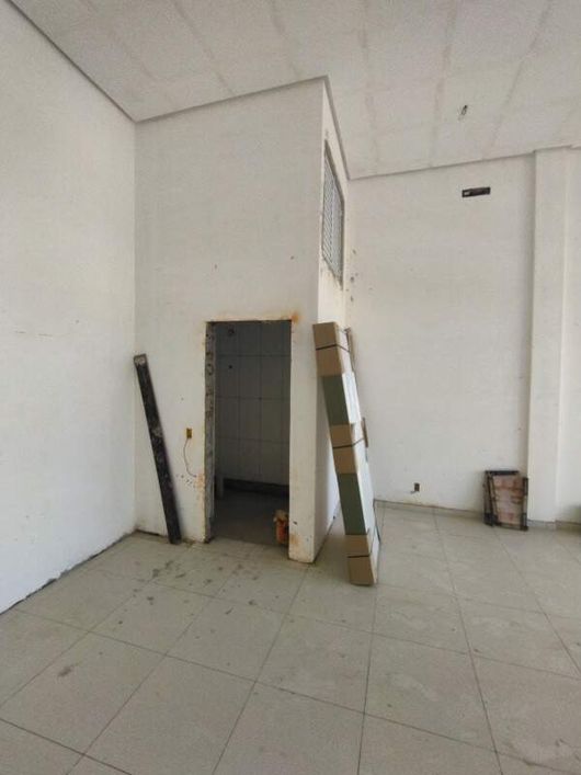 SALA COMERCIAL
