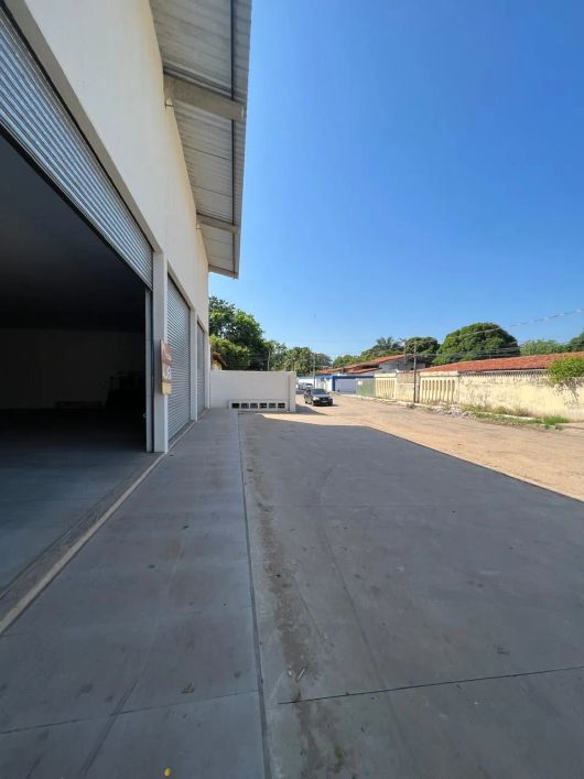 Alugo ponto comercial para lojas escritórios com 125 M² ou 250 M² no Bairro São Cristovam