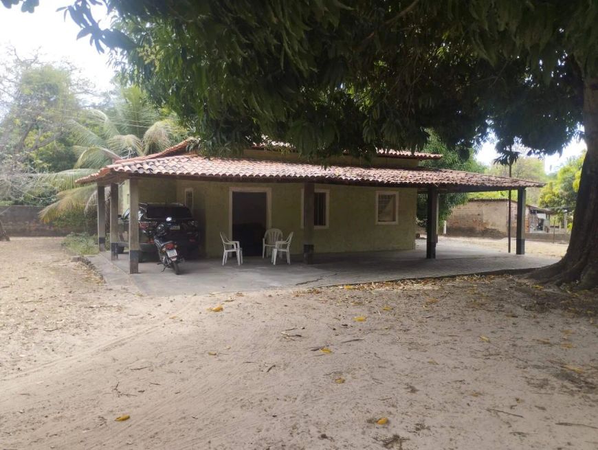 Excelente Sitio na zona leste