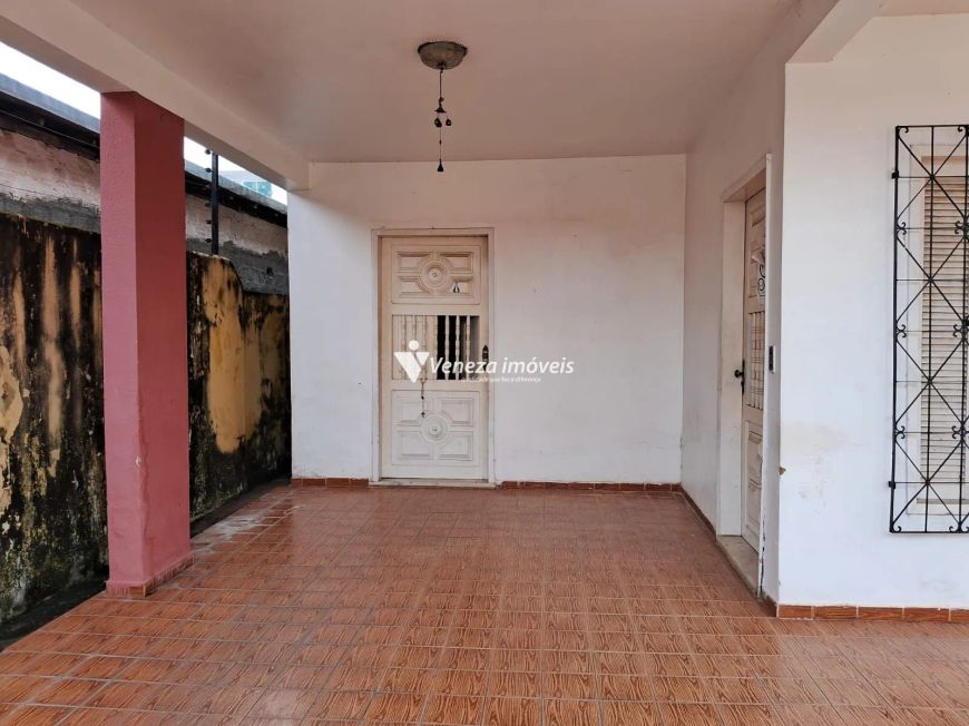Casa na Rua 13 de Maio para aluguel