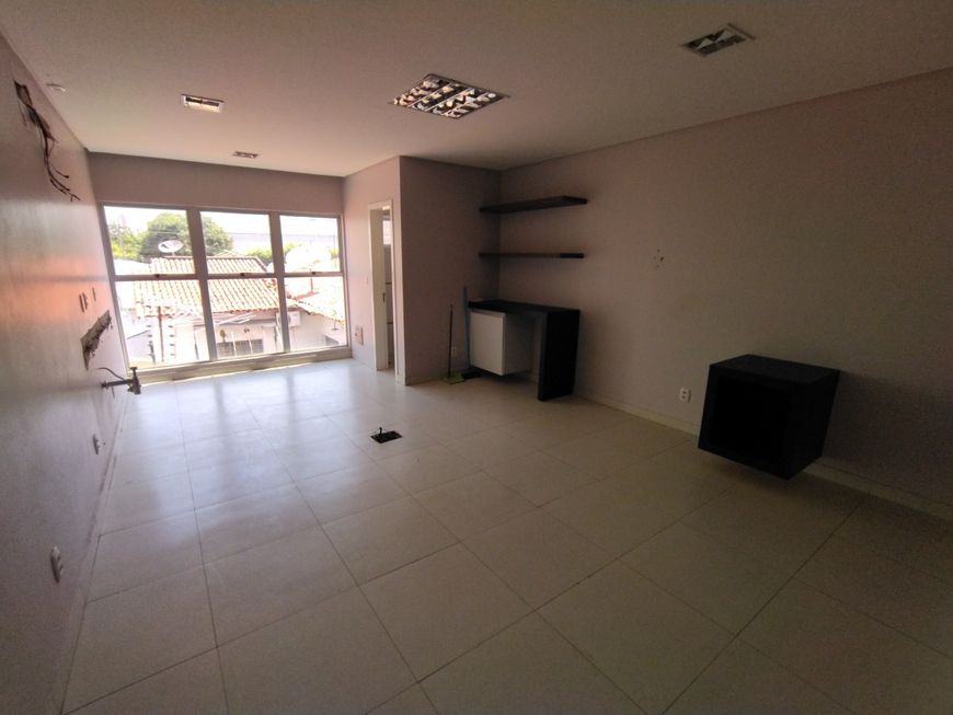 SALA COMERCIAL