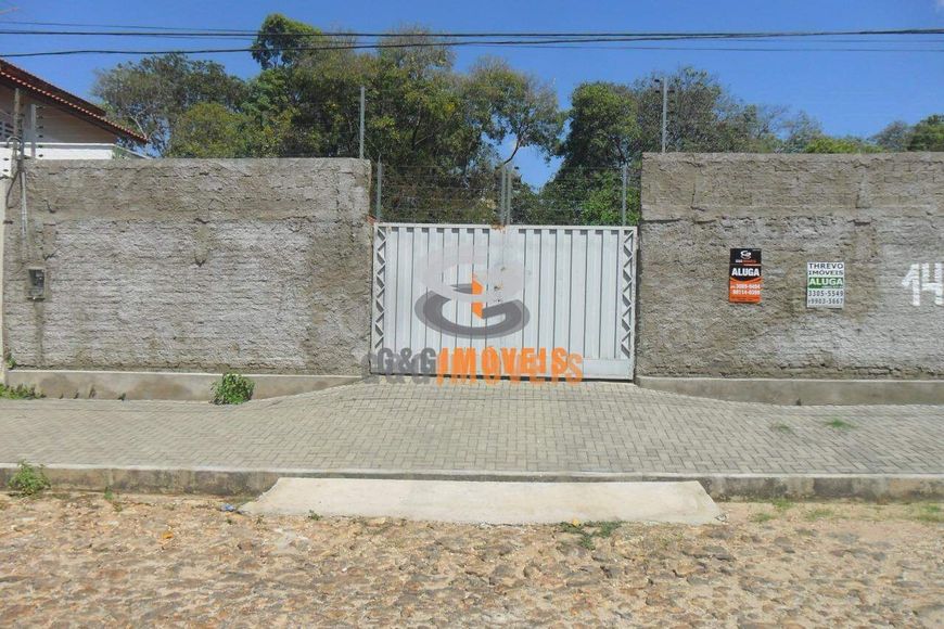 TERRENO NO MORADA DO SOL