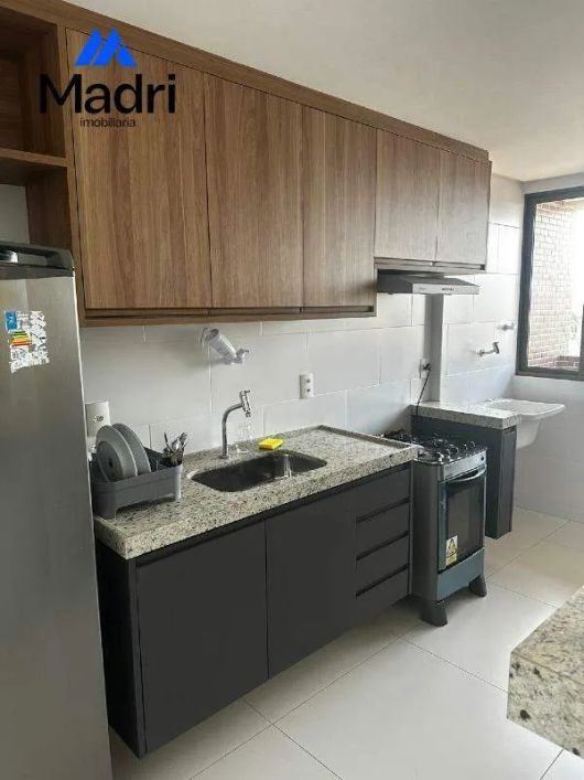 Apartamento no edifício Studio Homero, na Av. Homero Castelo Branco