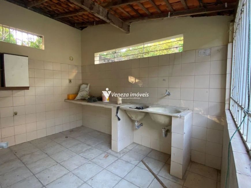 Casa duplex de esquina para aluguel