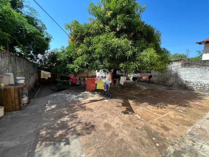 Casa para locação- Bairro Santa Isabel