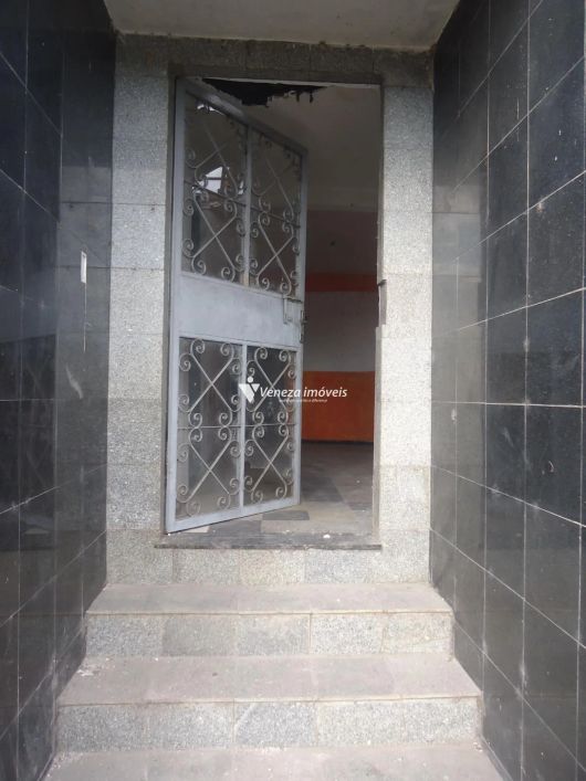 Casa Comercial na Av. Pres. Kennedy para aluguel