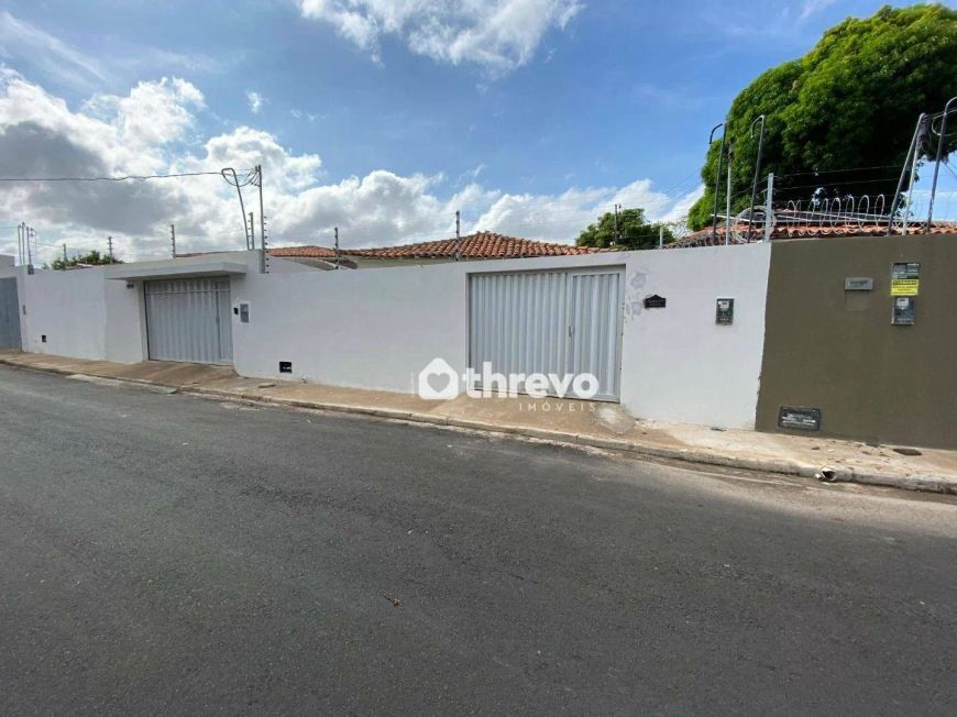 Casa com 3 dormitórios, 136 m² - venda por R$ 400.000,00 ou aluguel por R$ 2.300,00/mês - Jóquei - T