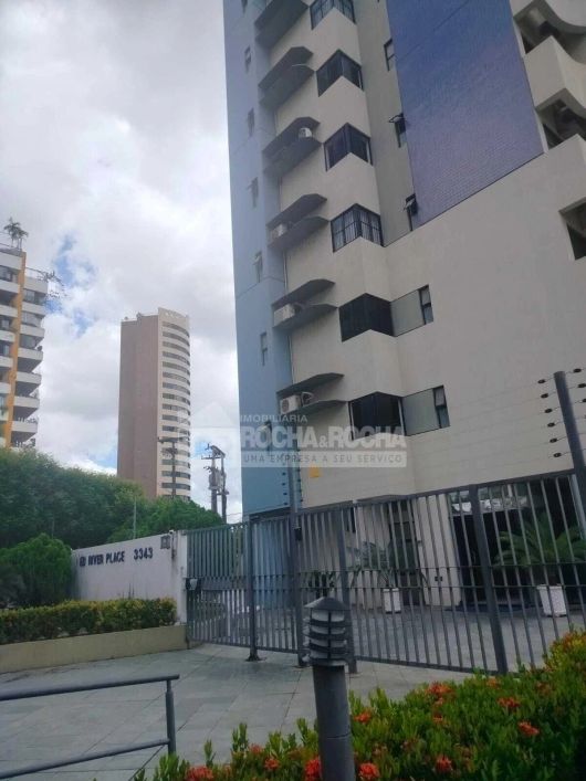 Apartamento para alugar com 173,25 metros quadrados no FREI SERAFIM - Teresina - Piauí