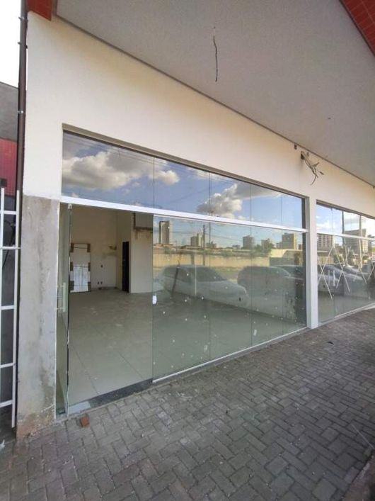 SALA COMERCIAL