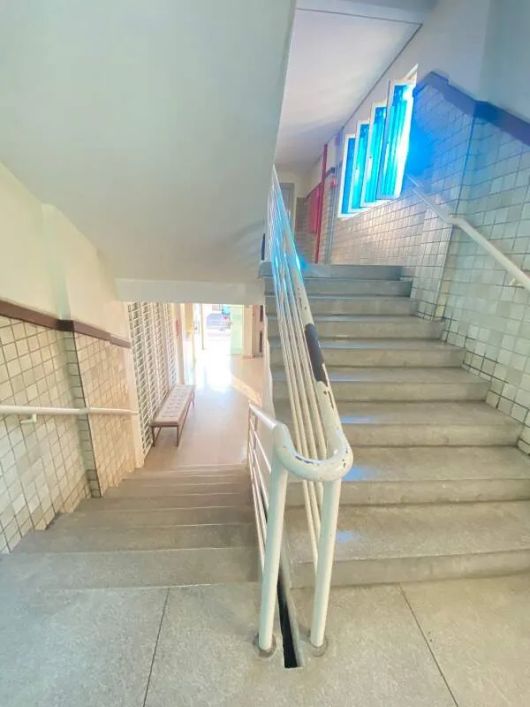 Sala comercial no Ed Dom Avelar - Centro