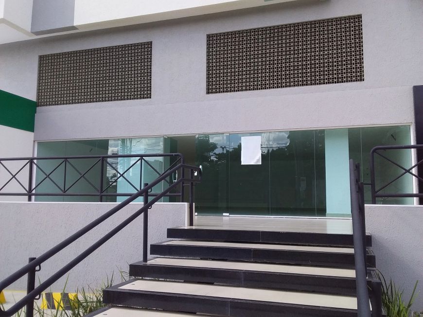 Ponto comercial para alugar, imóvel novo, no bairro Planalto.