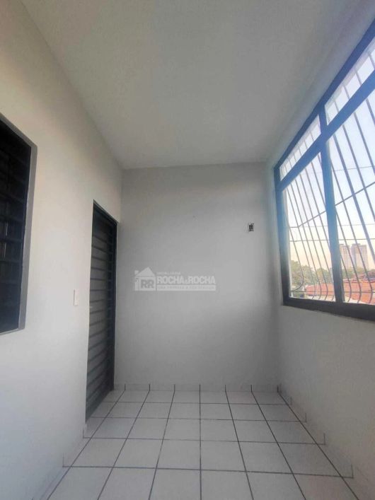 Apartamento para alugar com 85,00 metros quadrados no SAO JOAO - Teresina - Piauí