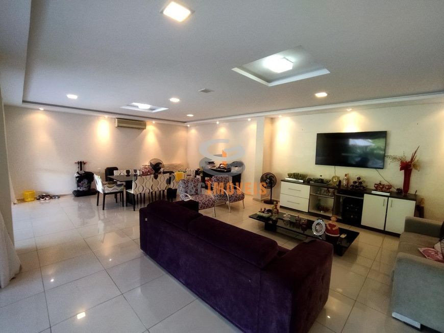CASA RESIDENCIAL / COMERCIAL