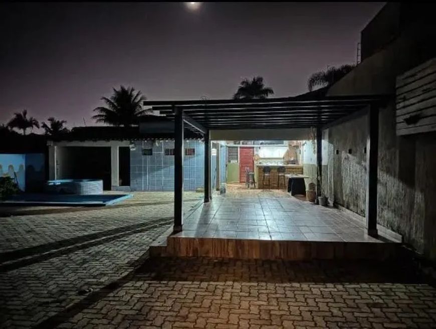 Casa Maravilhosa 6 Quartos em Arniqueira. Lote 800 mts. A.Lazer, Piscina, Churrasqueira