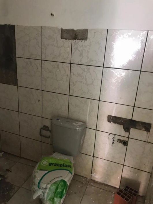 Imóvel para aluguel possui 100 metros quadrados em Pedra Mole - Teresina - PI
