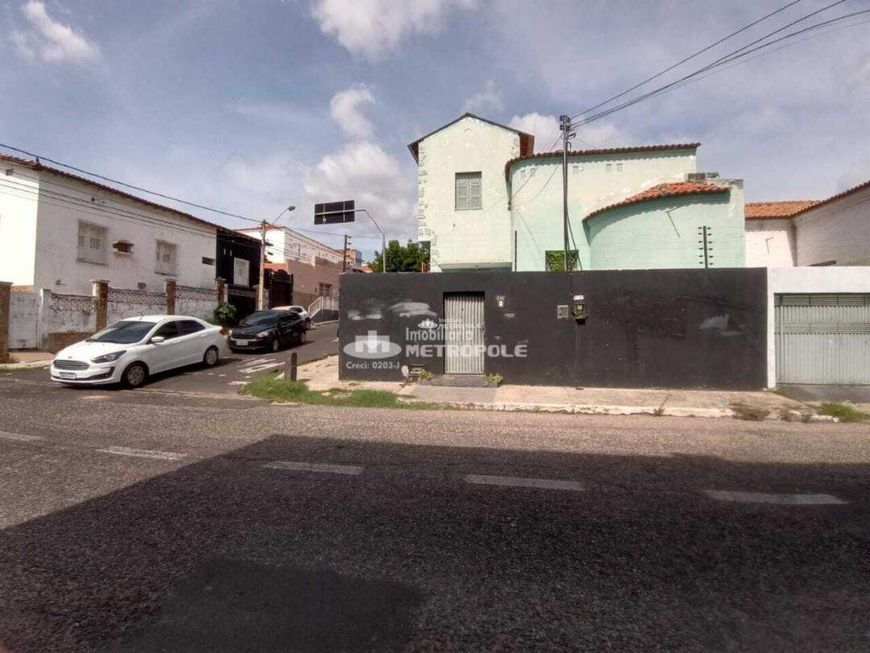 R. RUI BARBOSA - BAIRRO: CENTRO/N