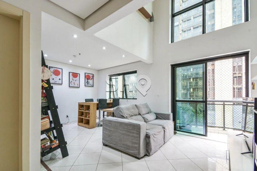 Apartamento duplex à venda 65m² com 02 vagas em Moema