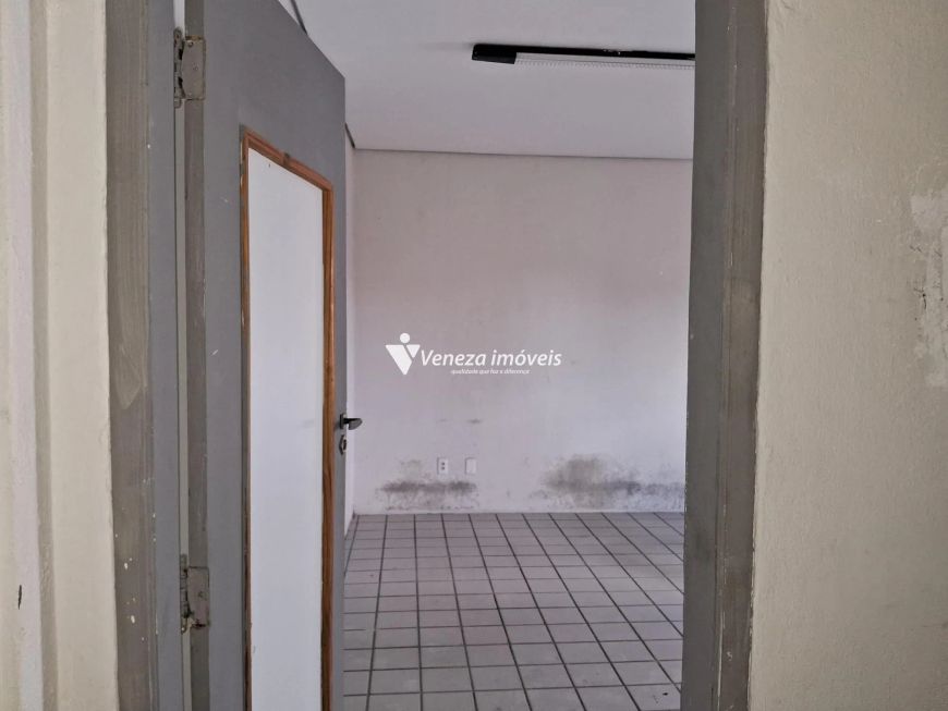 Sala comercial no Bairro Centro Sul para aluguel