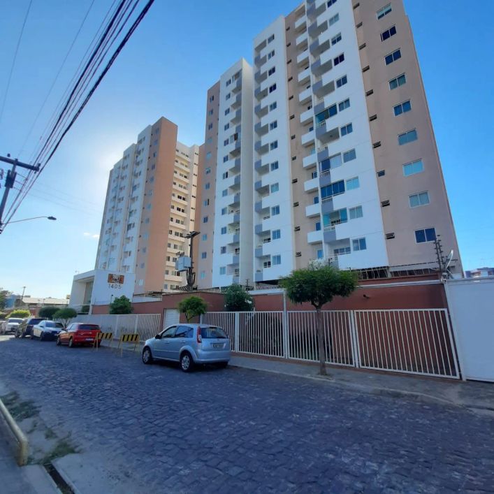 Apartamento Condominio Piatã com 2 quartos em Noivos - Teresina - PI