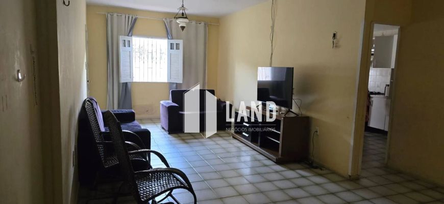 Casa Para Vender com 4 quartos 4 suítes no bairro Horto em Teresina