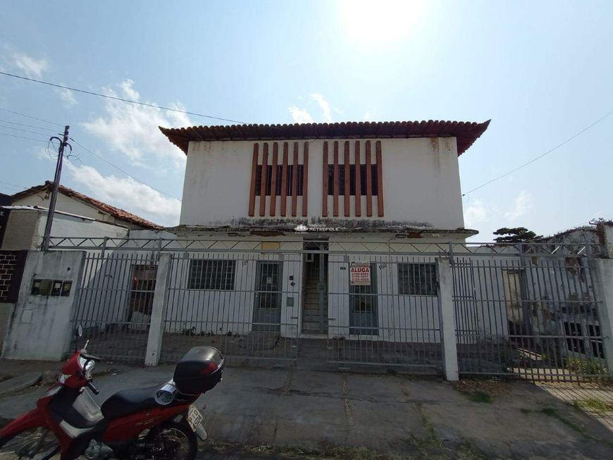 R. SIMPLICIO MENDES - BAIRRO: CENTRO/N