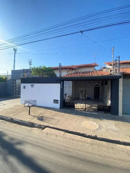 Casa residencial no Centro de Teresina