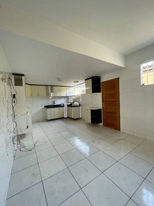 Casa para aluguel e venda tem 400 metros quadrados com 4 quartos em Horto - Teresina - PI