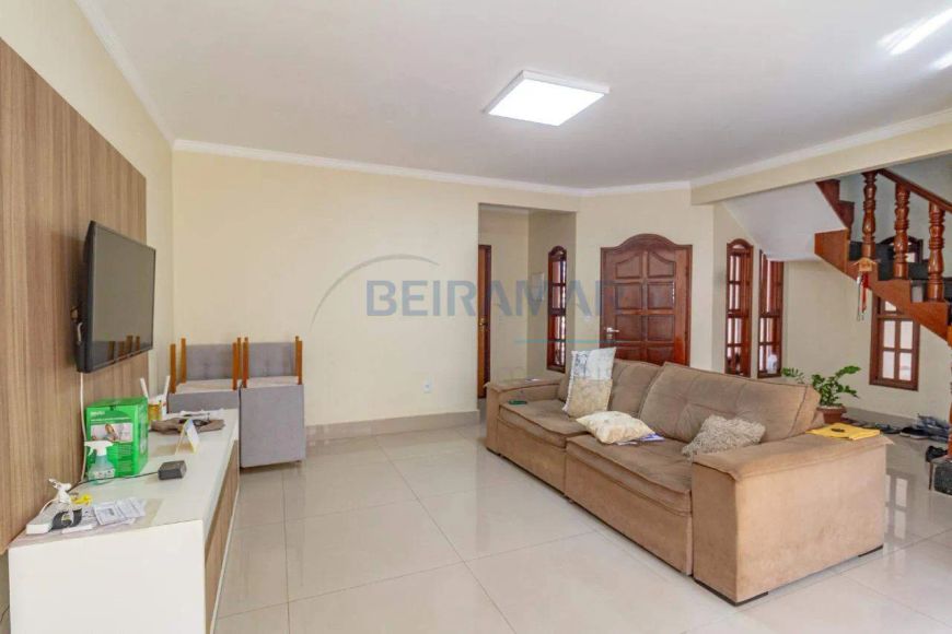 Sobrado 4 quartos, suíte, terraço à Venda na QNM 22 - Ceilândia Norte