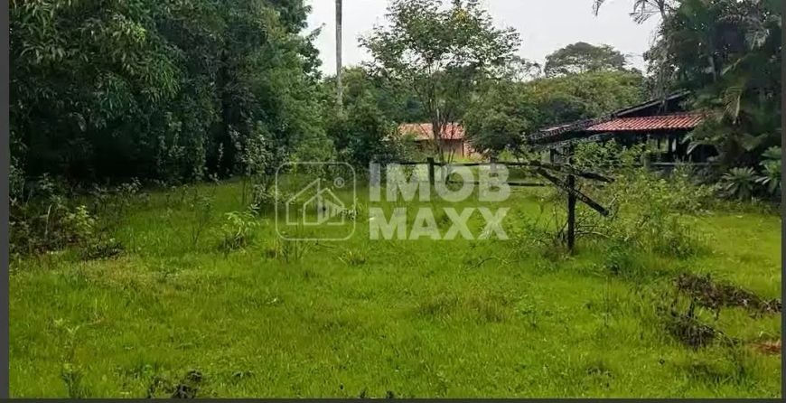 Chácara à Venda em Paranoá - DF250 - Fazenda Velha - 6,2 hectares - Escriturada e registrada.