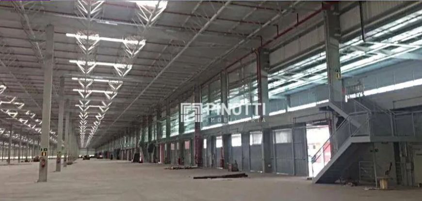 Galpão para alugar com 2.533m²