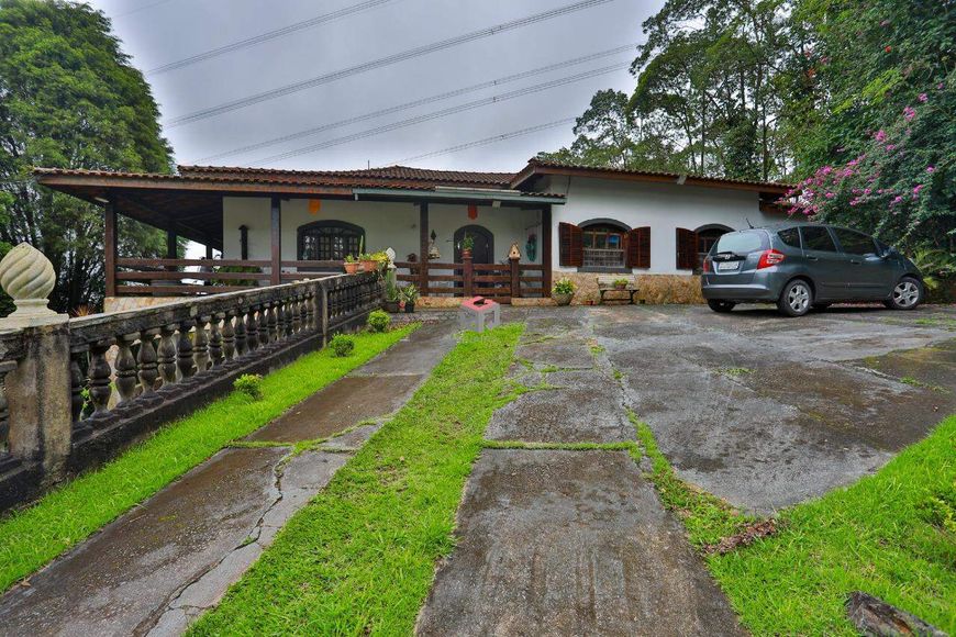 Casa para locação com 891 metros de área total no Riacho Grande - São Bernardo do Campo/SP