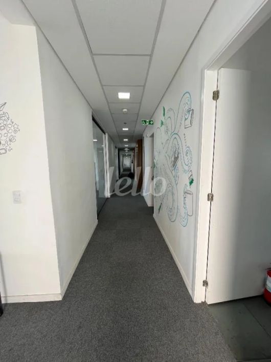 Comercial para alugar no(a) Vila Baeta Neves