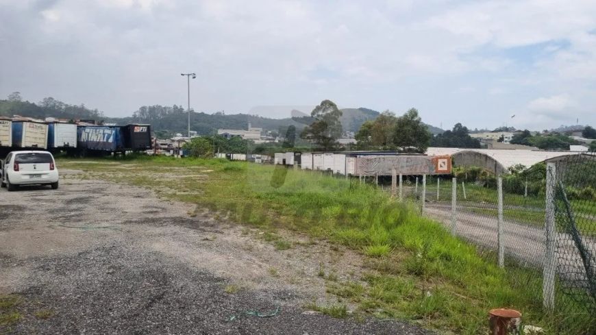 Pátio com portaria 24 horas disponível para locação em São Bernardo do Campo