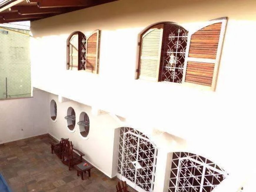 Sobrado para aluguel 4 quartos 4 suítes 10 vagas Dusi - São Bernardo do Campo - SP
