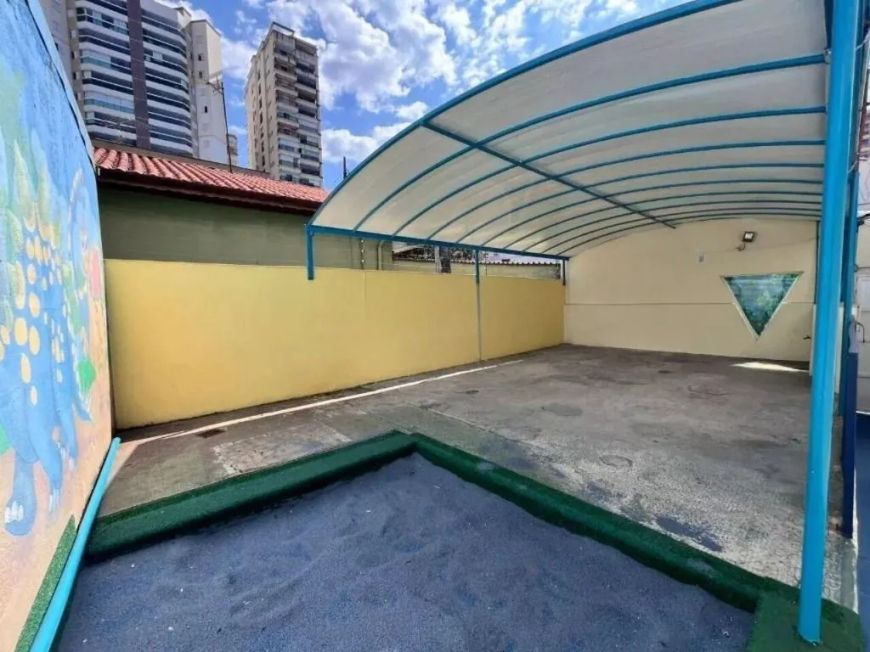 Sobrado comercial para alugar Nova Petropolis 438m2, 8 salas, 2 banheiros, porão com 2 salas,4 vagas