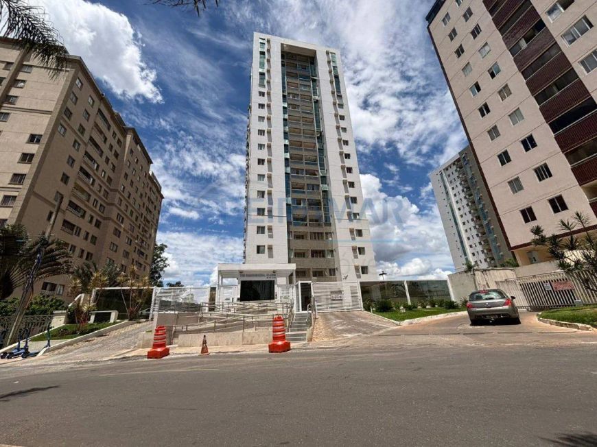 Apartamento com 2 Quartos, 1 Suíte, 2 Vagas de Garagem e Lazer Completo à Venda no Residencial Tiê –