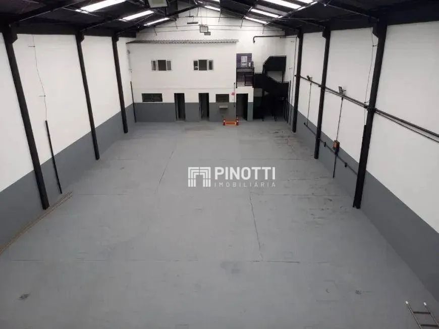 Galpão para alugar, 650 m² por R$ 15.985,00/mês - Taboão - São Bernardo do Campo/SP
