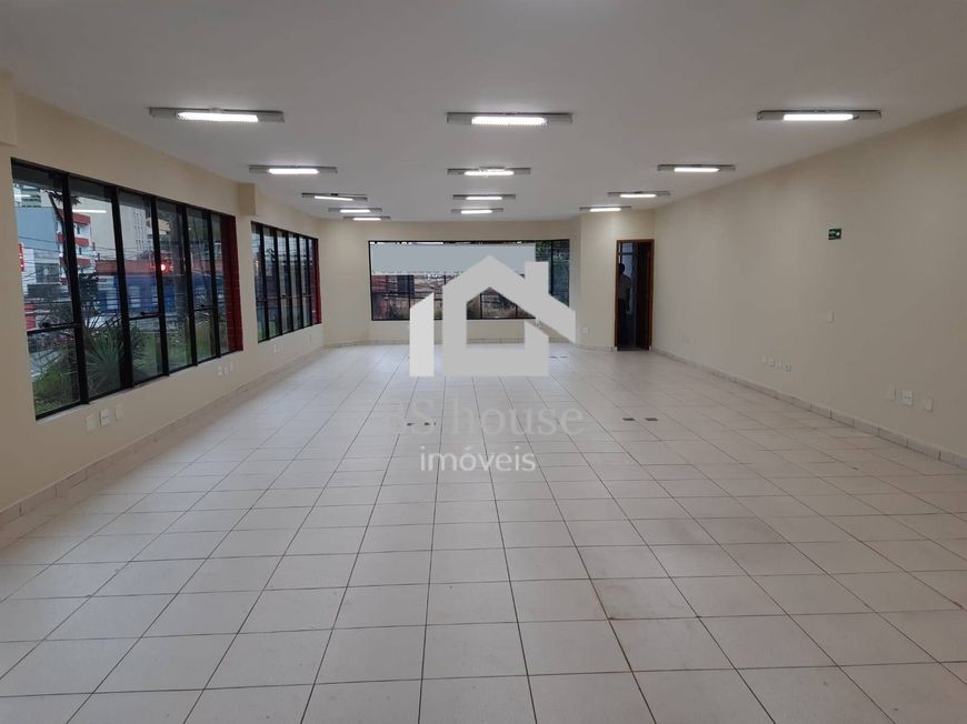 Sala comercial com 140m² bem localizada em São Benardo do Campo