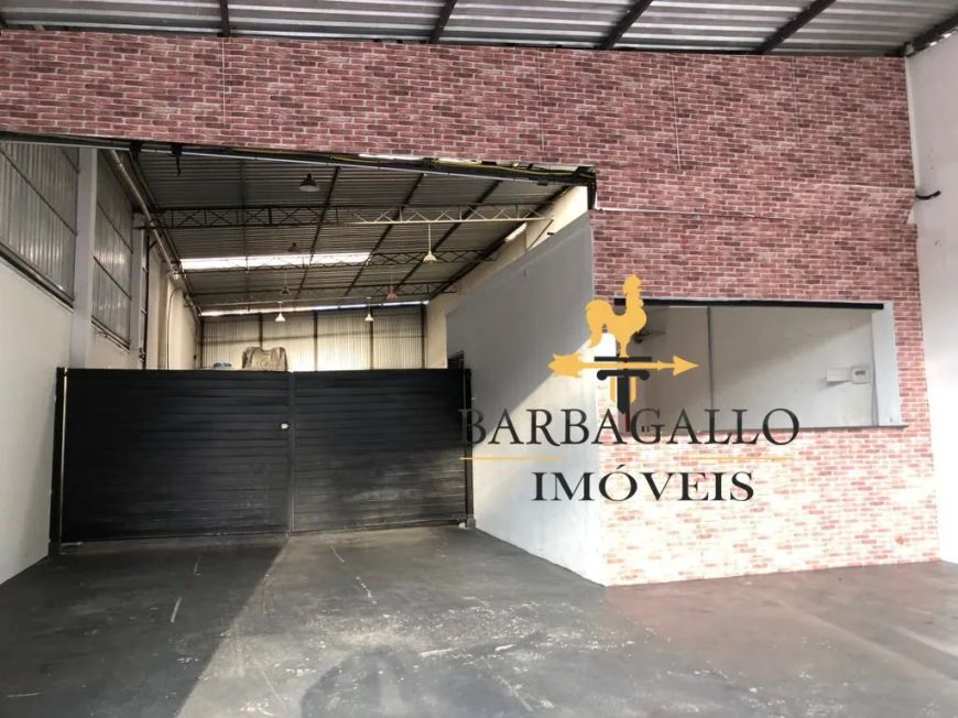 Excelente Galpão para Locação 240m² - Paulicéia - SBC/SP.