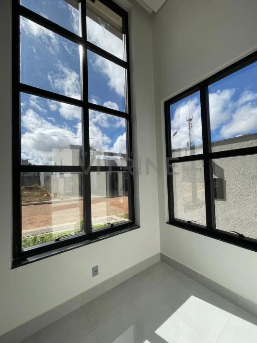 Casa de Condomínio com 3 Quartos à venda, 400m² - Ponte Alta Norte