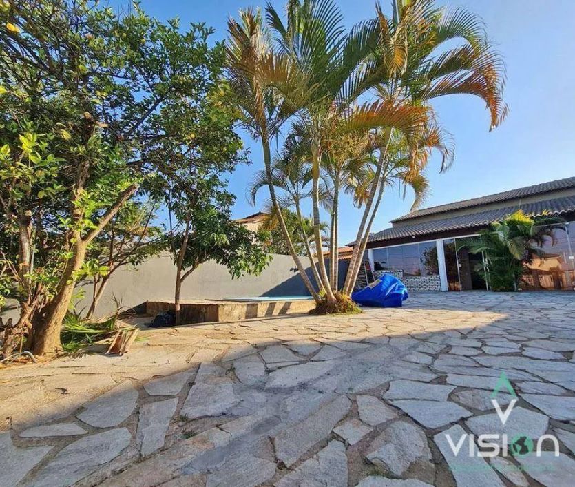 Casa com 3 dormitórios à venda, 400 m² por R$ 840.000 - Vicente Pires - Vicente Pires/DF