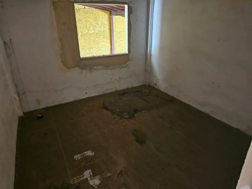Casa para Venda em Nova Iguaçu, Miguel Couto, 3 dormitórios, 1 suíte, 2 banheiros, 1 vaga
