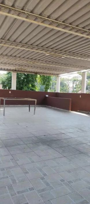 Imóvel para venda possui 342 metros quadrados com 3 quartos em Viga - Nova Iguaçu - RJ