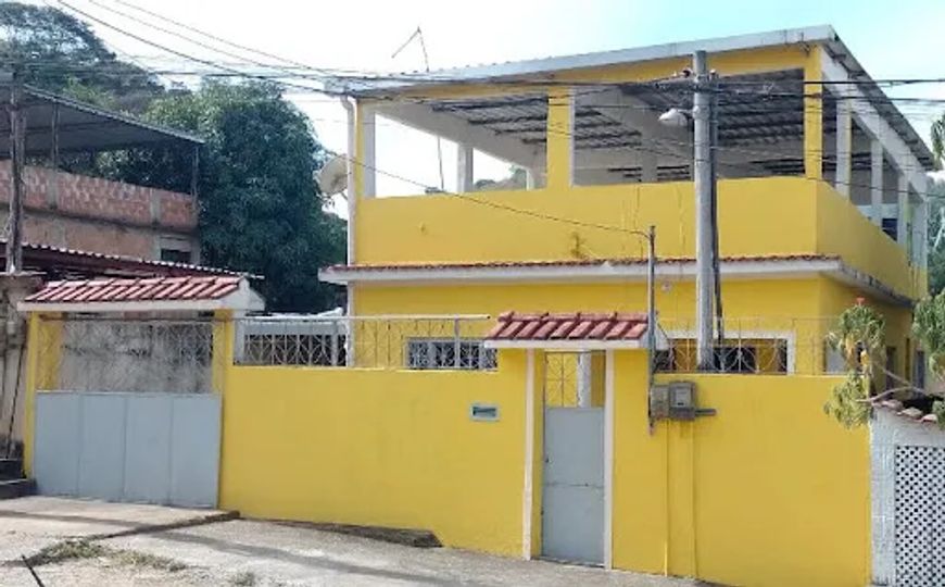 Casa com 3 dormitórios à venda, 300 m² por R$ 220.000,00 - Austin - Nova Iguaçu/RJ