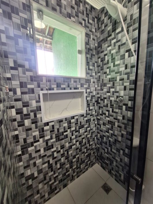 R$ 260 MIL - JD IGUAÇU - CASA DUPLEX (CONDOMÍNIO) - ACEITA FINANC. BANCÁRIO OU À VISTA.
