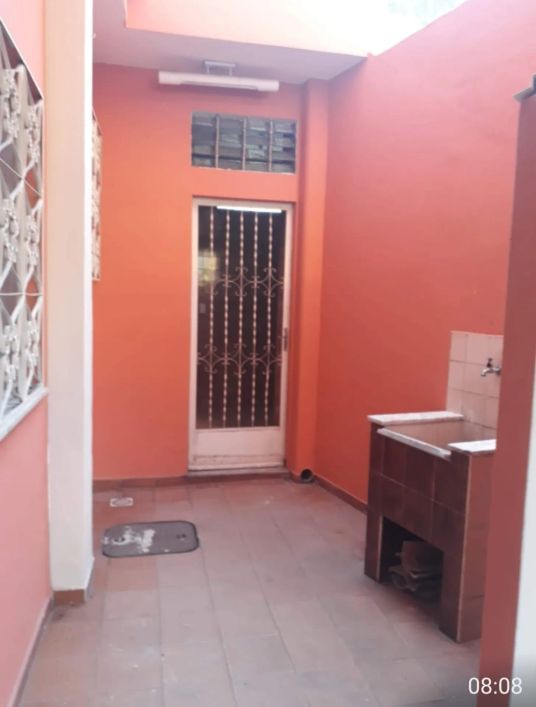 Imóvel para venda tem 100 metros quadrados com 3 quartos em Jardim da Posse - Nova Iguaçu - RJ